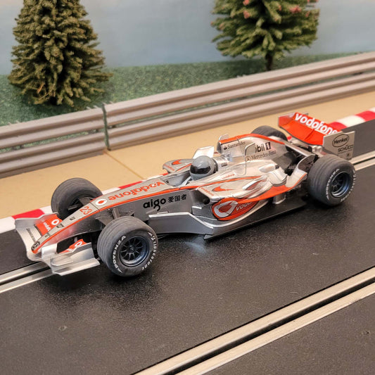 Scalextric 1:32 Car - C2866 F1 Vodafone MP4-21 Kovalainen #23 #MC