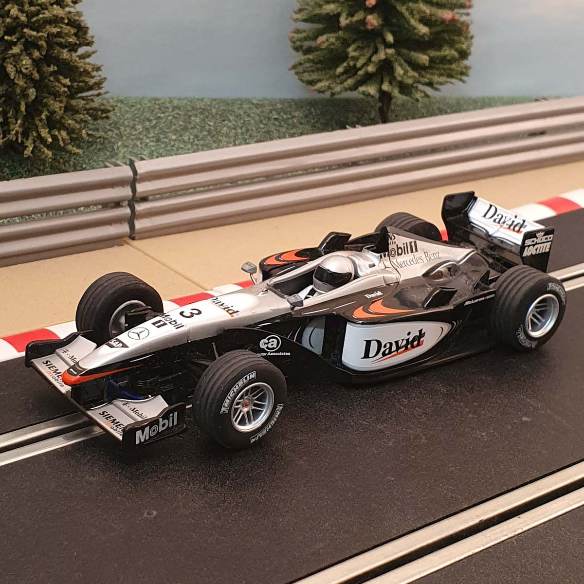 Scalextric C2415 F1 Mercedes Benz McLaren MP4-16 David #3 #I