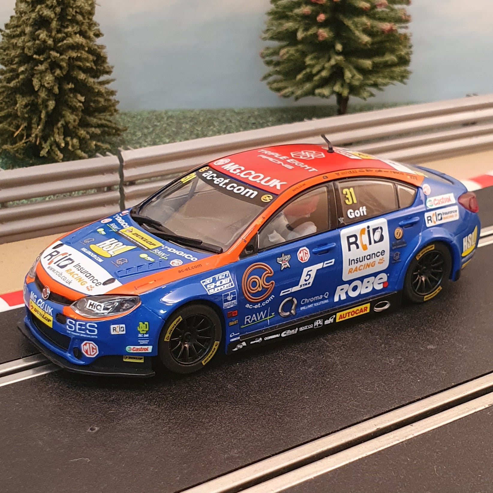 Ofertas coches slot 1 32 sales