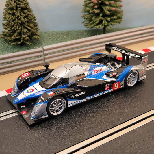 Scalextric 1:32 Car - C3011 Le Mans Peugeot 908 HDI FAP #9 *LIGHTS*