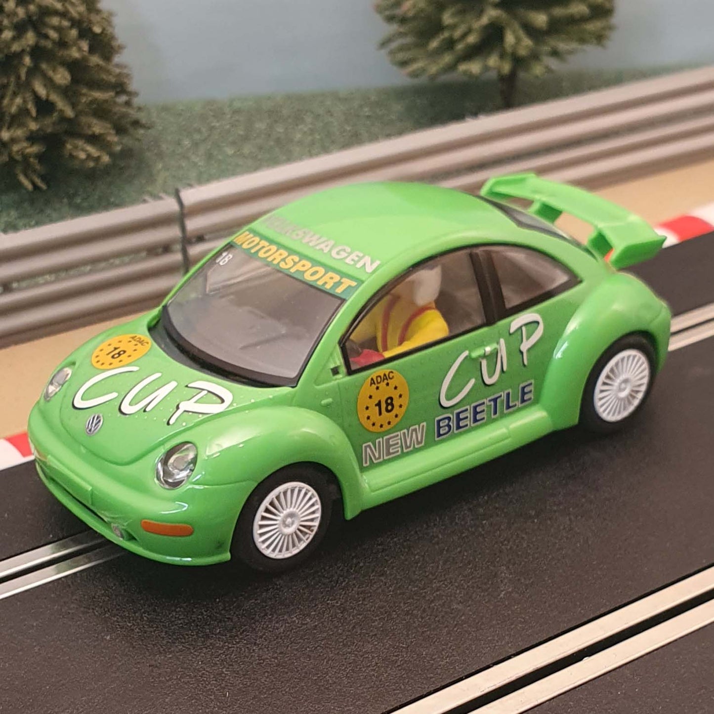 Scalextric 1:32 Car - Green VW Volkswagen Beetle #18 #Sm
