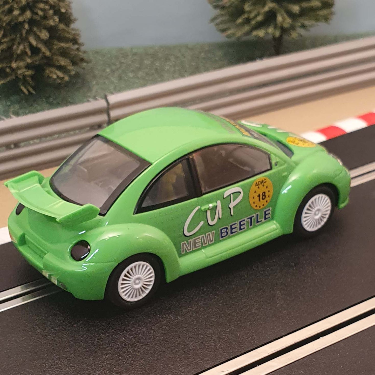 Scalextric 1:32 Car - Green VW Volkswagen Beetle #18 #Sm
