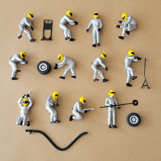 Scalextric 1:32 Pit Crew Figures Silver From C8292 C8294 #B