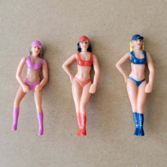 Scalextric 1:32 Pit Babes Figures