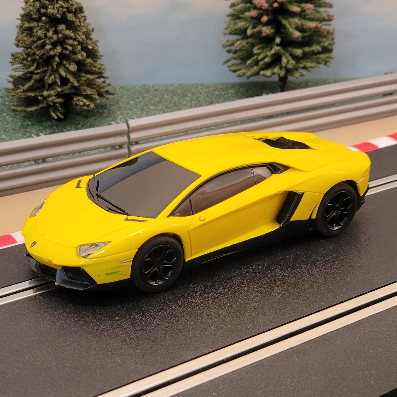Scalextric Lamborghini Aventador Yellow #Ma