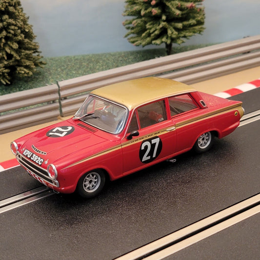 REVELL Slot Car 08379 LOTUS CORTINA Alan Mann Racing Runs On Scalextric