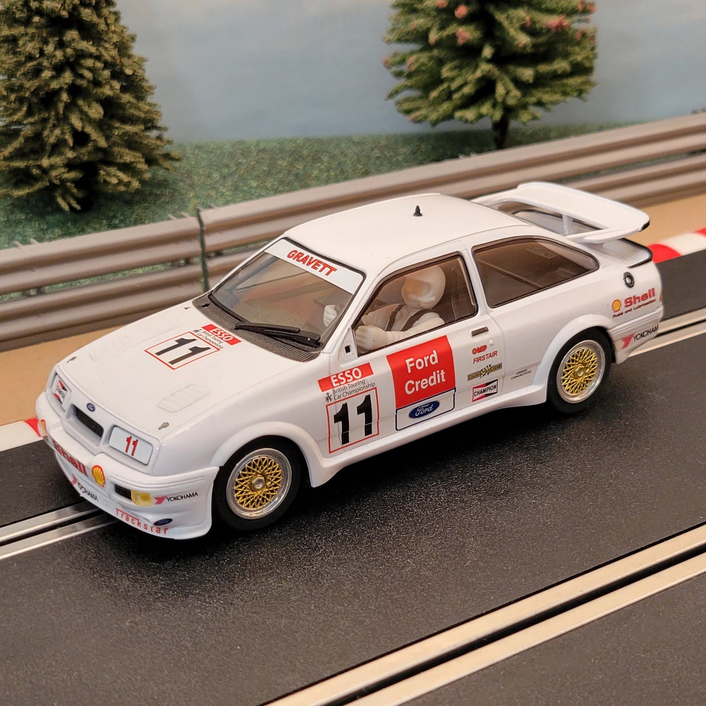 Scalextric 1:32 Car - C3781 Ford Sierra RS500 BTCC Gravett *LIGHTS* #11