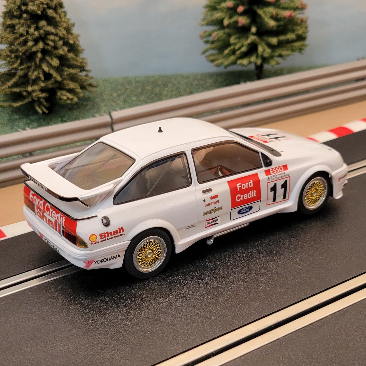Scalextric 1:32 Car - C3781 Ford Sierra RS500 BTCC Gravett *LIGHTS* #11