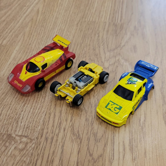 Micro Scalextric MR1 Marchon 1:64 Slot Cars - Porsche Le Mans Shell