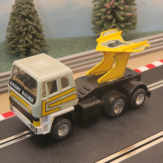 Scalextric 1:32 Racing Rig - C320 Knight Raider Lorry Truck