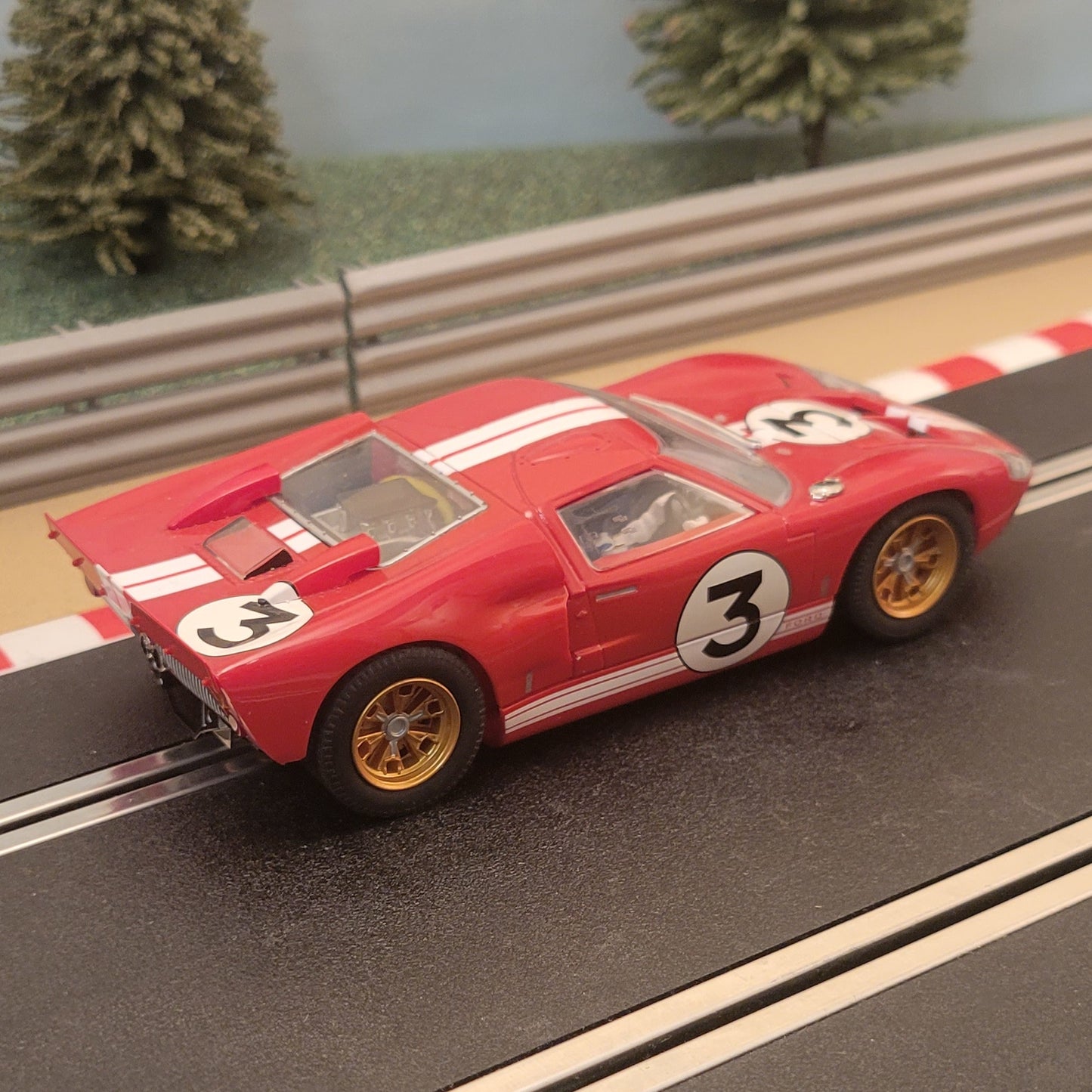 Scalextric 1:32 Car - C2509D Red Ford GT40 MkII 1966 Le Mans *LIGHTS* #3
