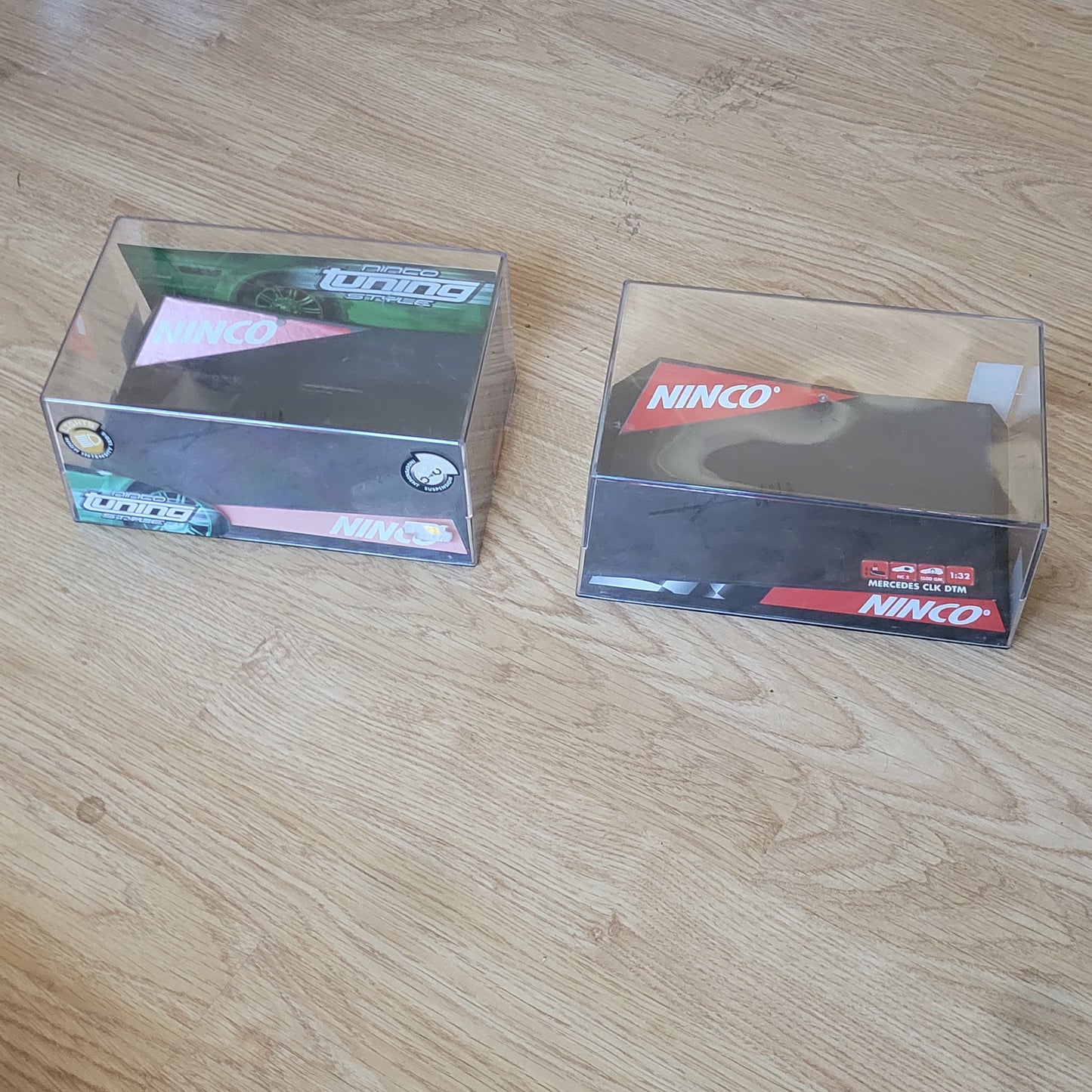 NINCO 1:32 Slot Car Crystal Display Cases x 2
