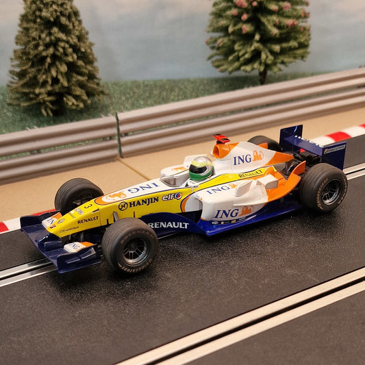 Scalextric 1:32 Digital Car - C2780D Renault F1 Team ING #3 #Z