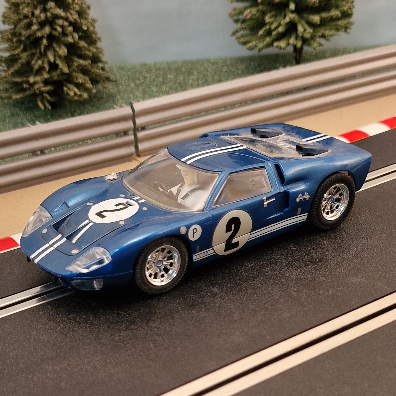 Scalextric 1:32 Car - C3066 Ford GT40 Mk2 1966 Blue #2 *LIGHTS*