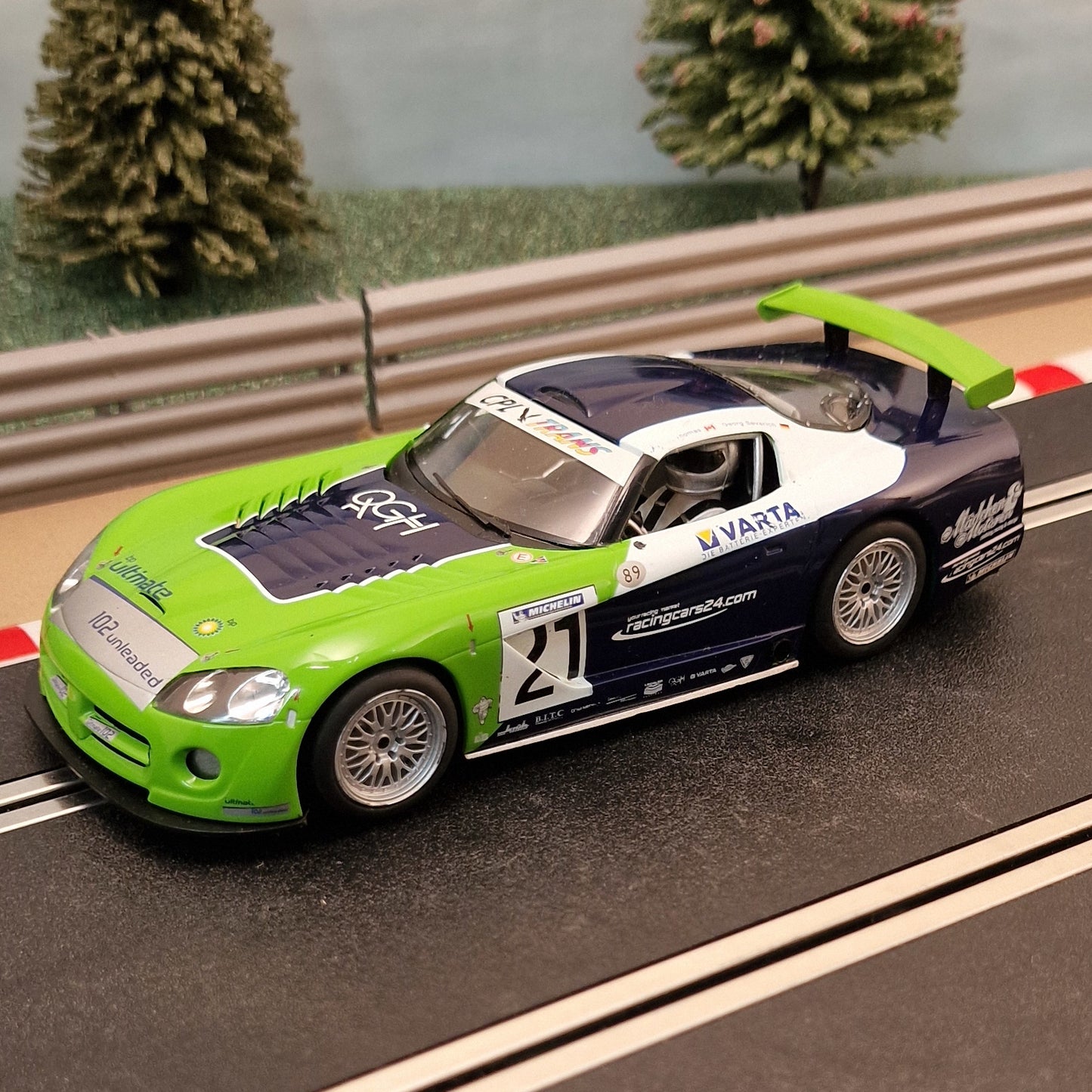 Coche Scalextric 1:32 - C3018 Azul Verde Dodge Viper #21 *LUCES*