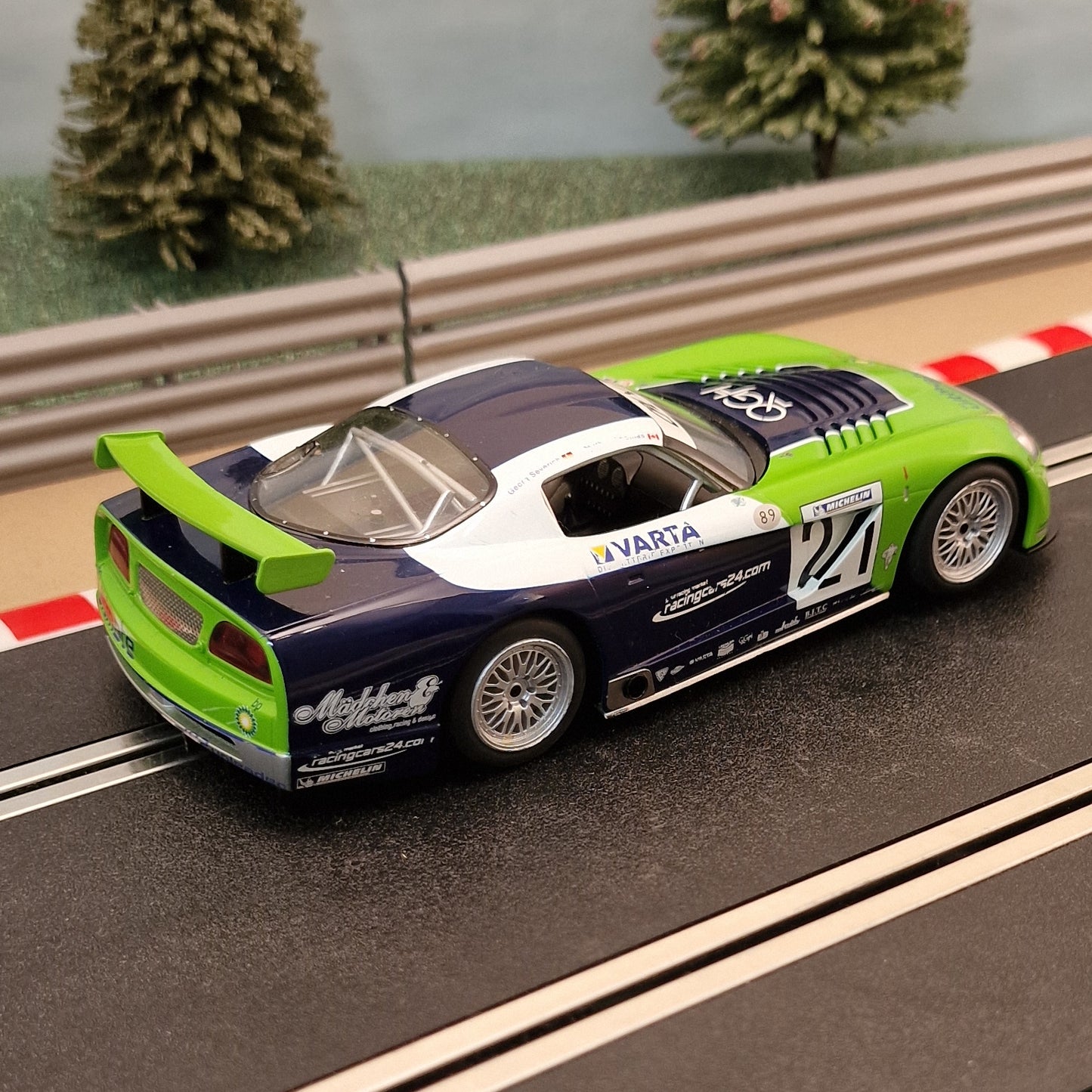 Coche Scalextric 1:32 - C3018 Azul Verde Dodge Viper #21 *LUCES*