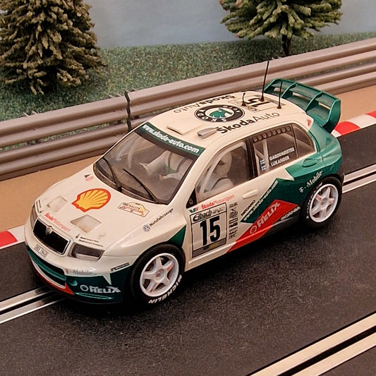 Scalextric 1:32 Car - C2486 Skoda Fabia 4WD WRC #15 *LIGHTS* #Q
