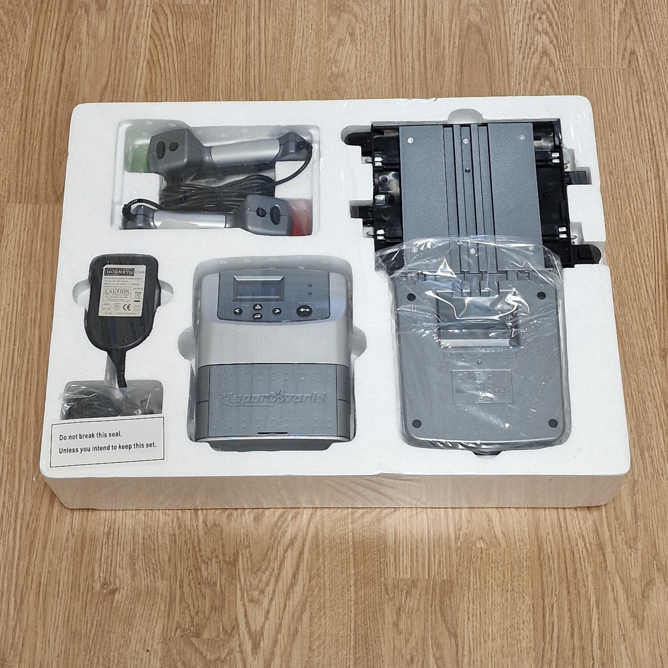 Scalextric Sport 1:32 Track - C1193 World's Biggest Race NEW