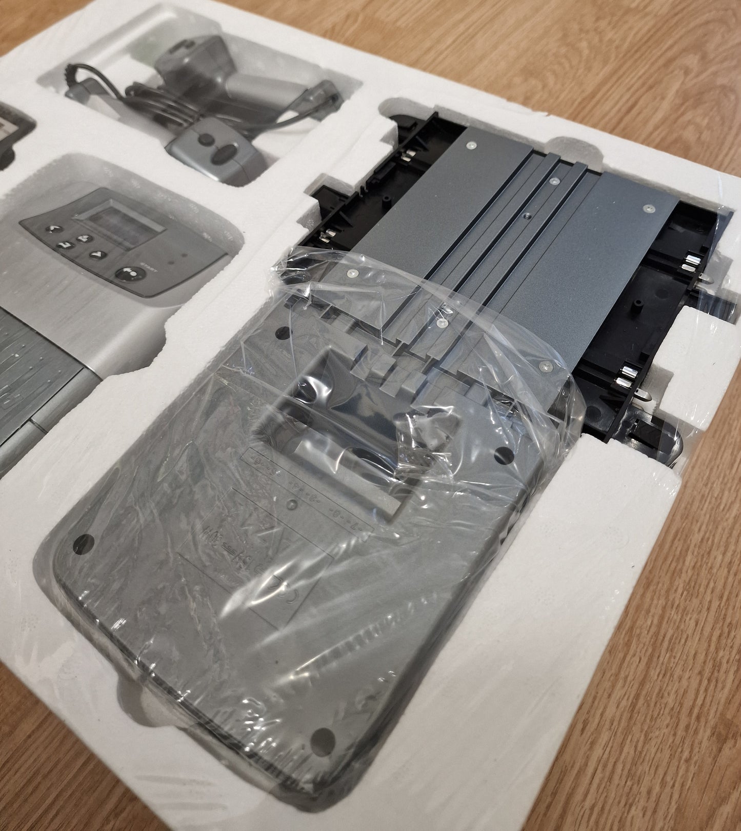 Scalextric Sport 1:32 Track - C1193 World's Biggest Race NEW