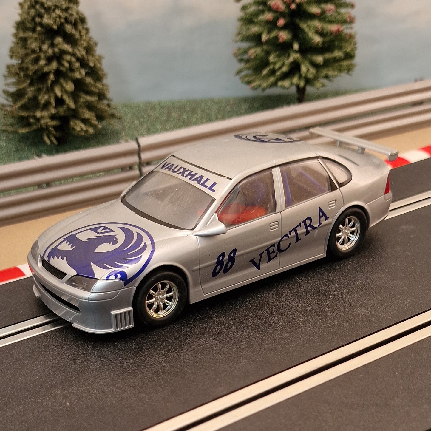 Scalextric 1:32 Car - C2329B Silver Grey Vauxhall Vectra #88