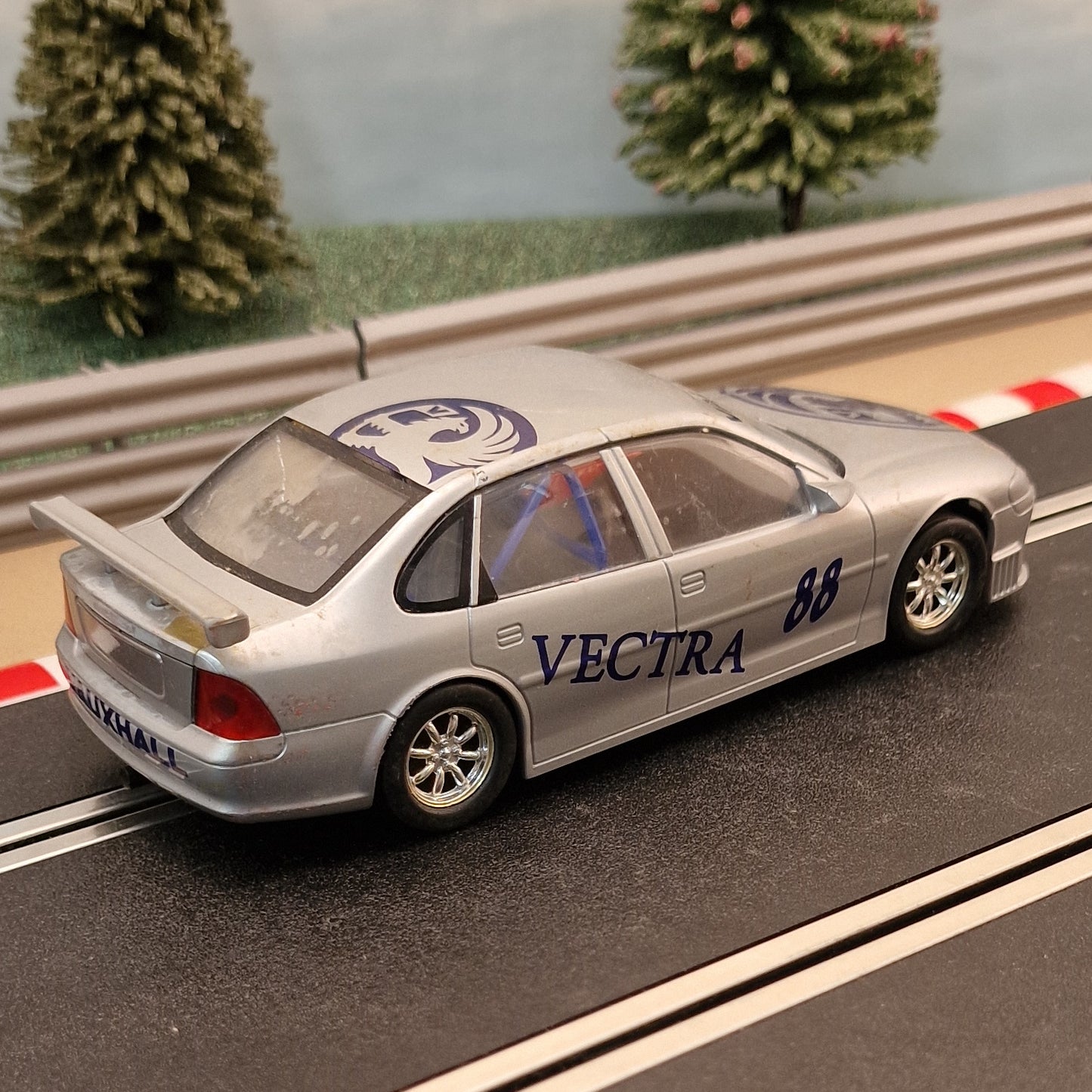 Scalextric 1:32 Car - C2329B Silver Grey Vauxhall Vectra #88