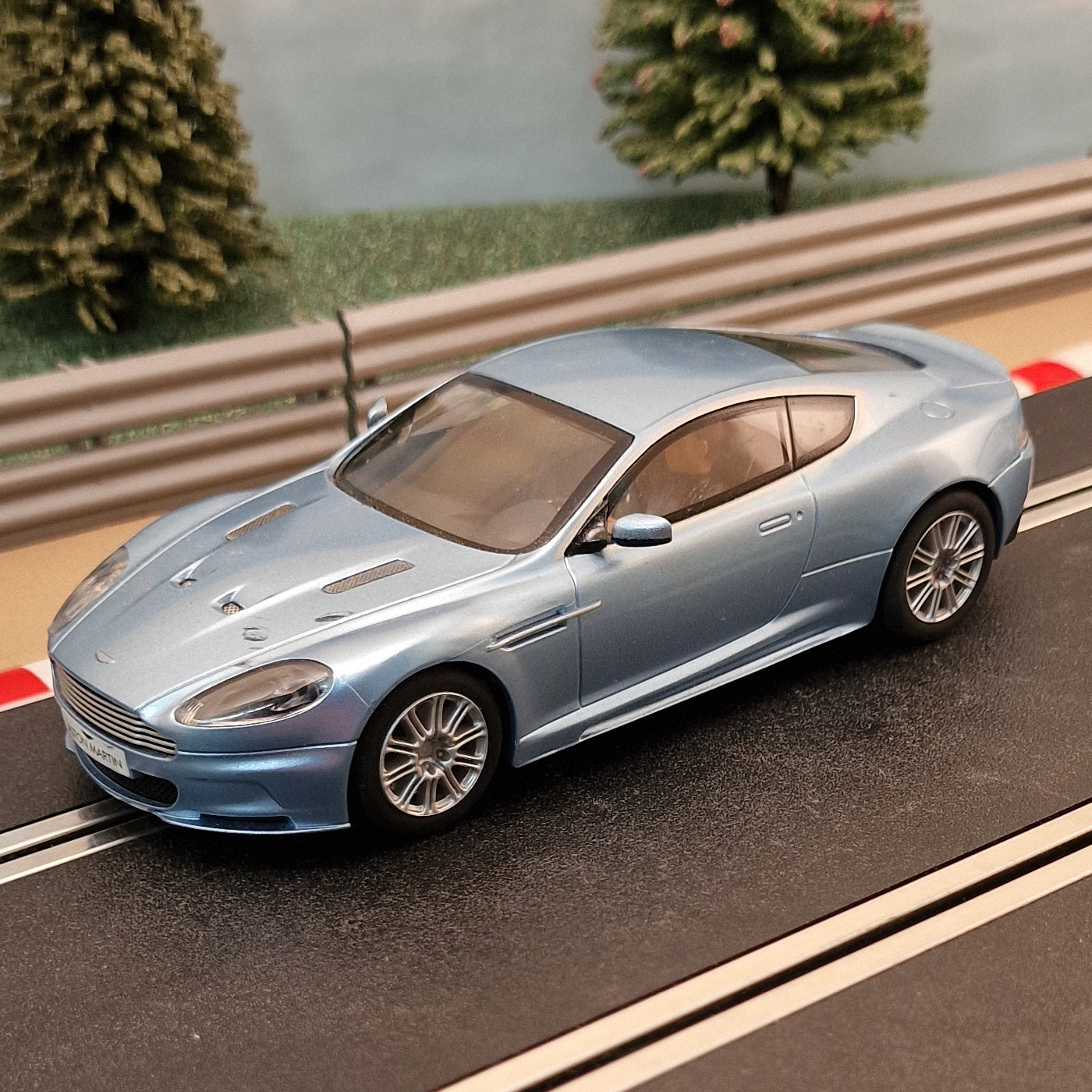 Scalextric 1:32 Car - C3201 Glacial Blue Aston Martin DBS *LIGHTS* #W