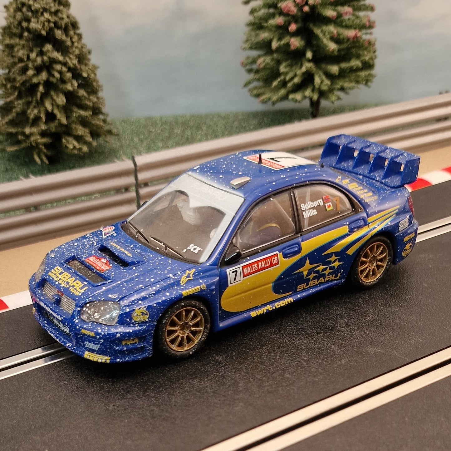 SCX 1:32 Car - 61490 Subaru Impreza WRC Solberg 4WD Snow #7 *LIGHTS*