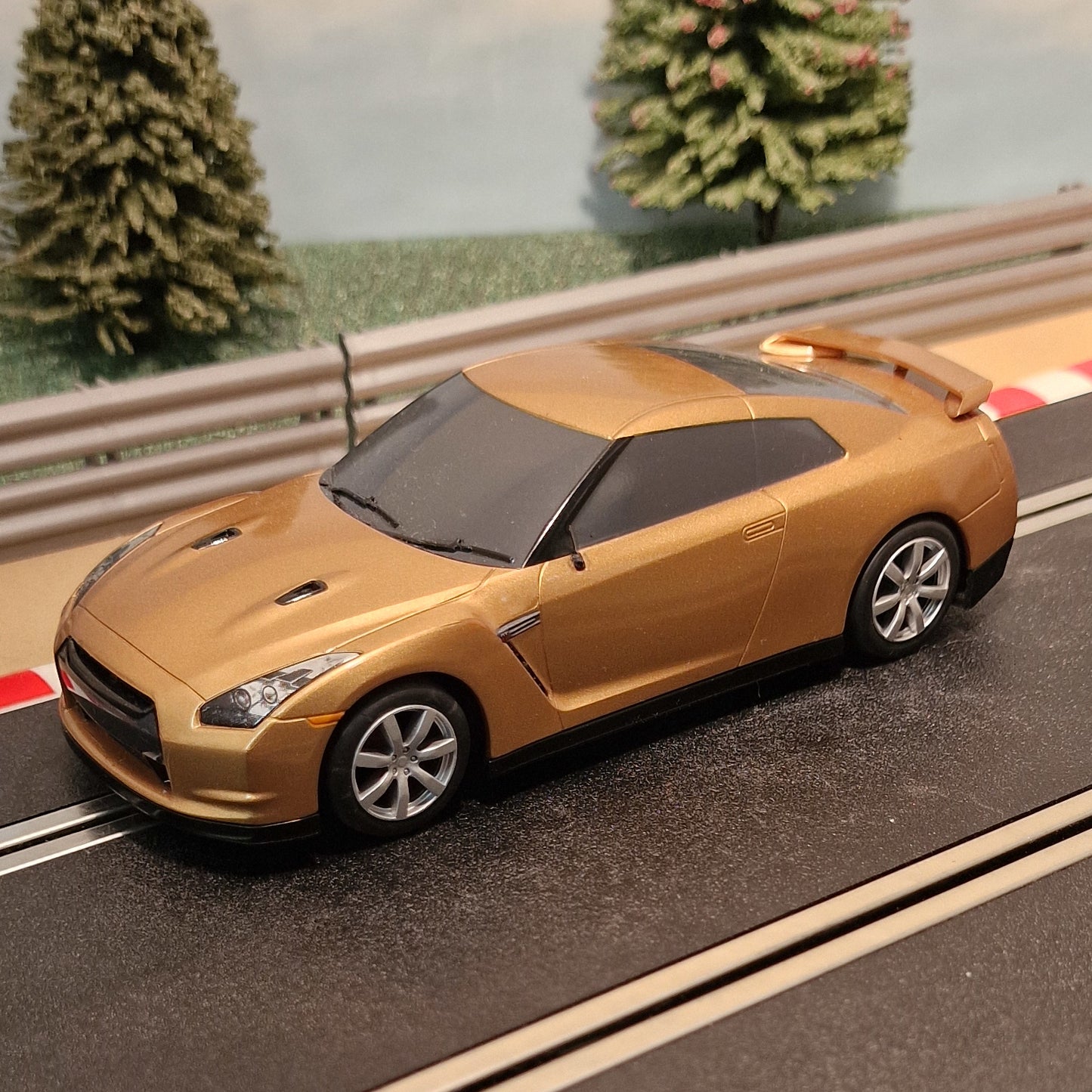 Coche Scalextric 1:32 - Bronce Nissan GT-R