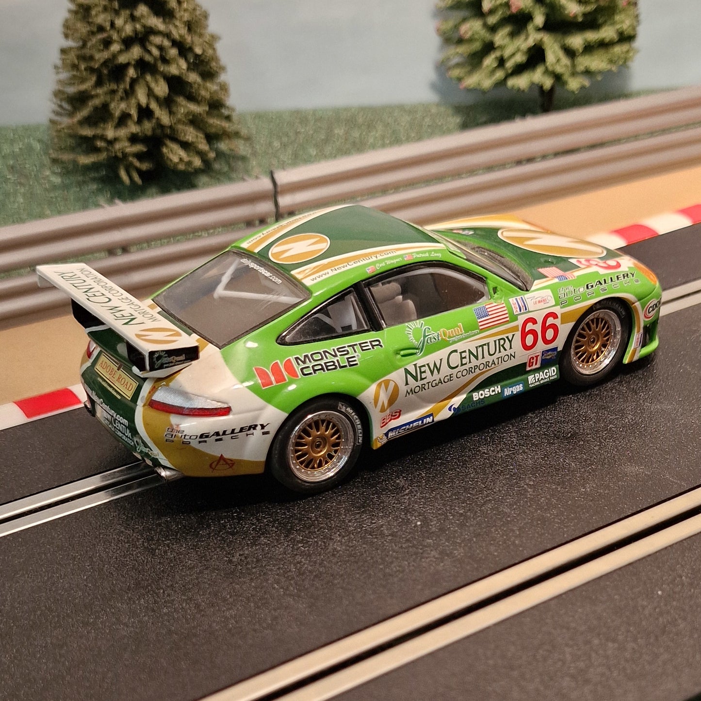 Scalextric 1:32 Digital Car - C2665D Porsche 911 GT3R #66 Century LIGHTS #Y