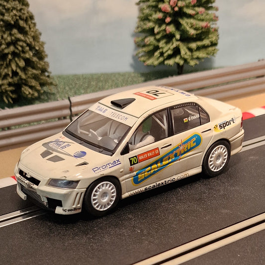 Scalextric 1:32 Car - C2682 White Mitsubishi Lancer WRC #70 Evans *LIGHTS* #Q