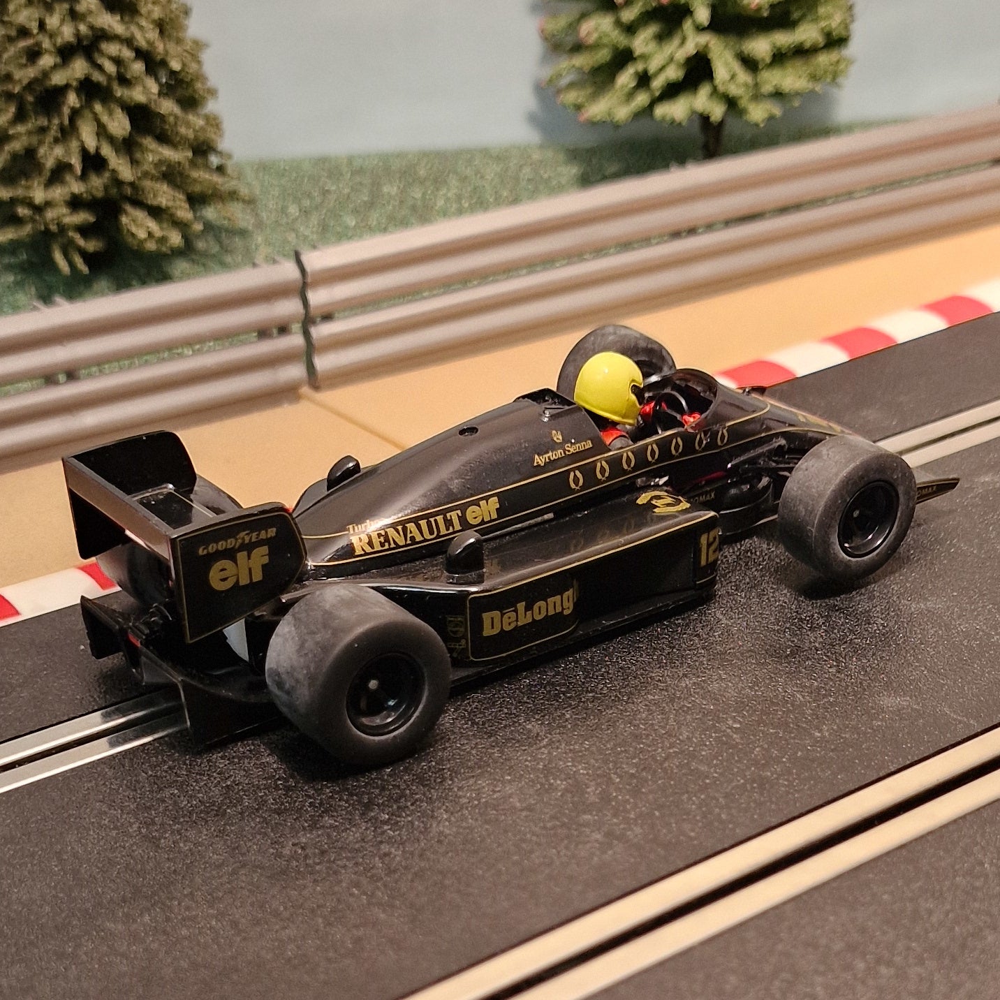 Scalextric 1:32 Car - From C1432M Black Lotus 98T GP 1985 F1 Senna #12 #MT