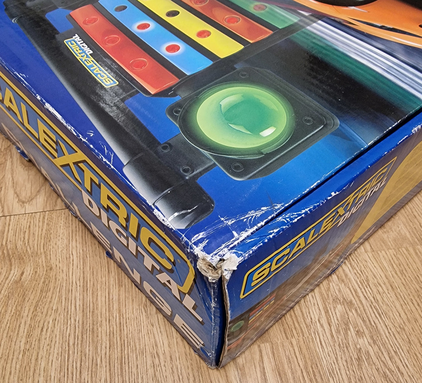 Coche Scalextric 1:32 - C2682 Blanco Mitsubishi Lancer 7 WRC #70 Evans *LUCES* #E