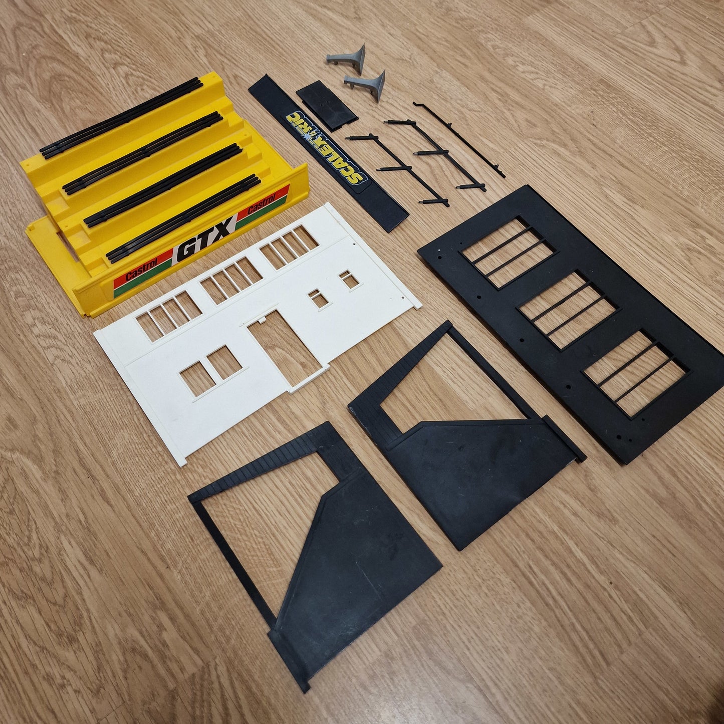 Scalextric 1:32 Building - C705 Grandstand - Spectator Stand #A