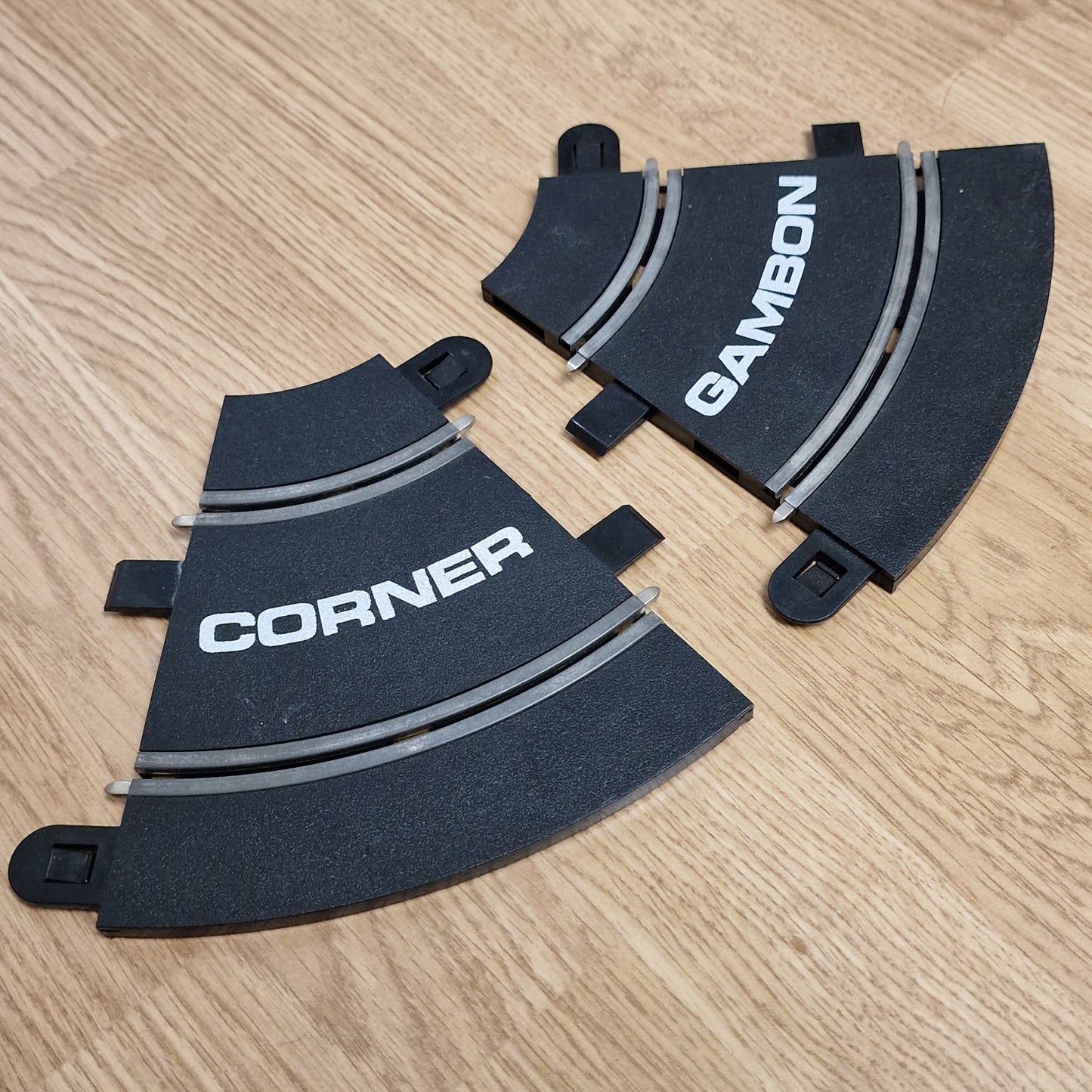 Scalextric Sport Track - C8202 'K' R1 Curves 45° x2 TOP GEAR #A