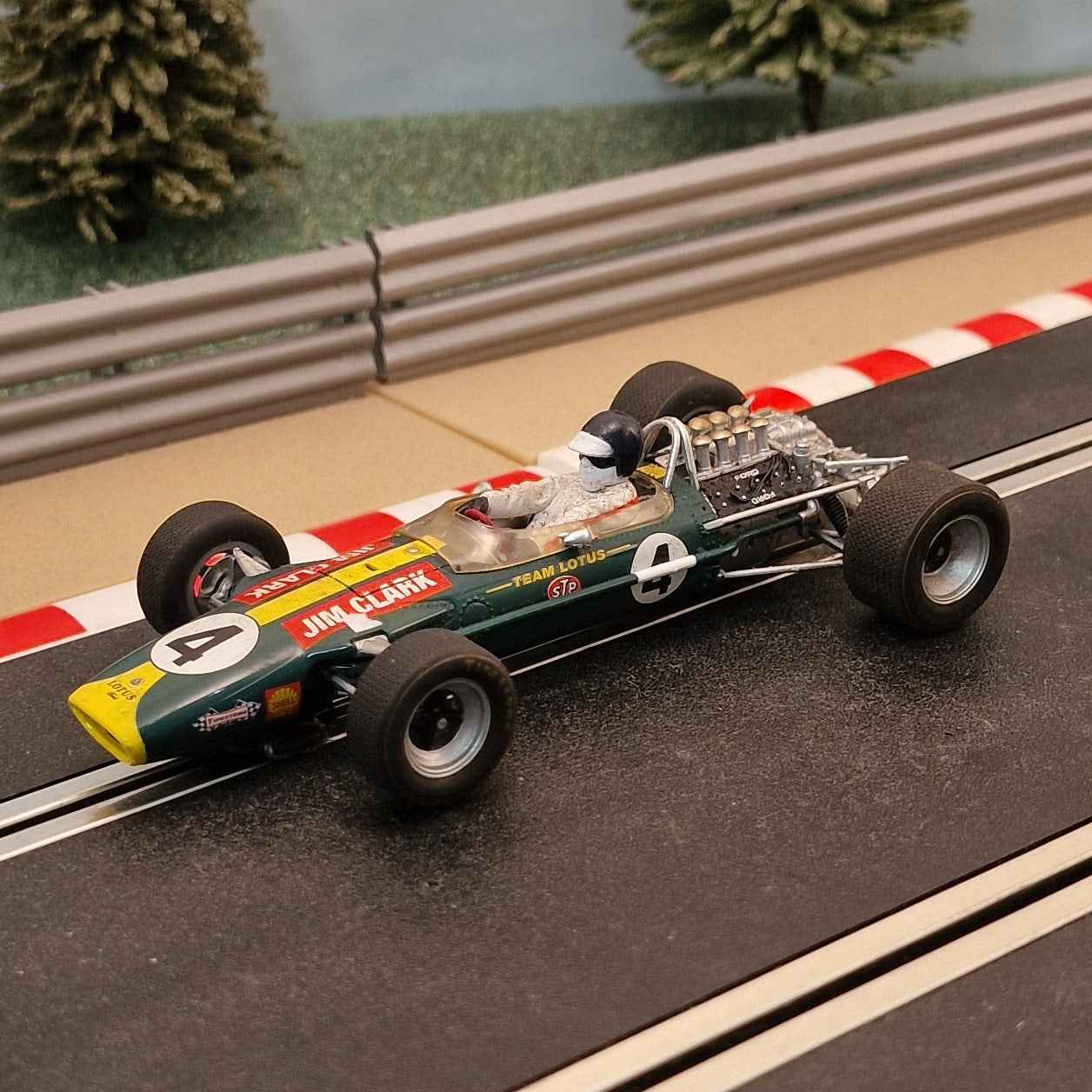 Scalextric C3206 Team Lotus 49 Jim Clark 1968 Kyalami #4