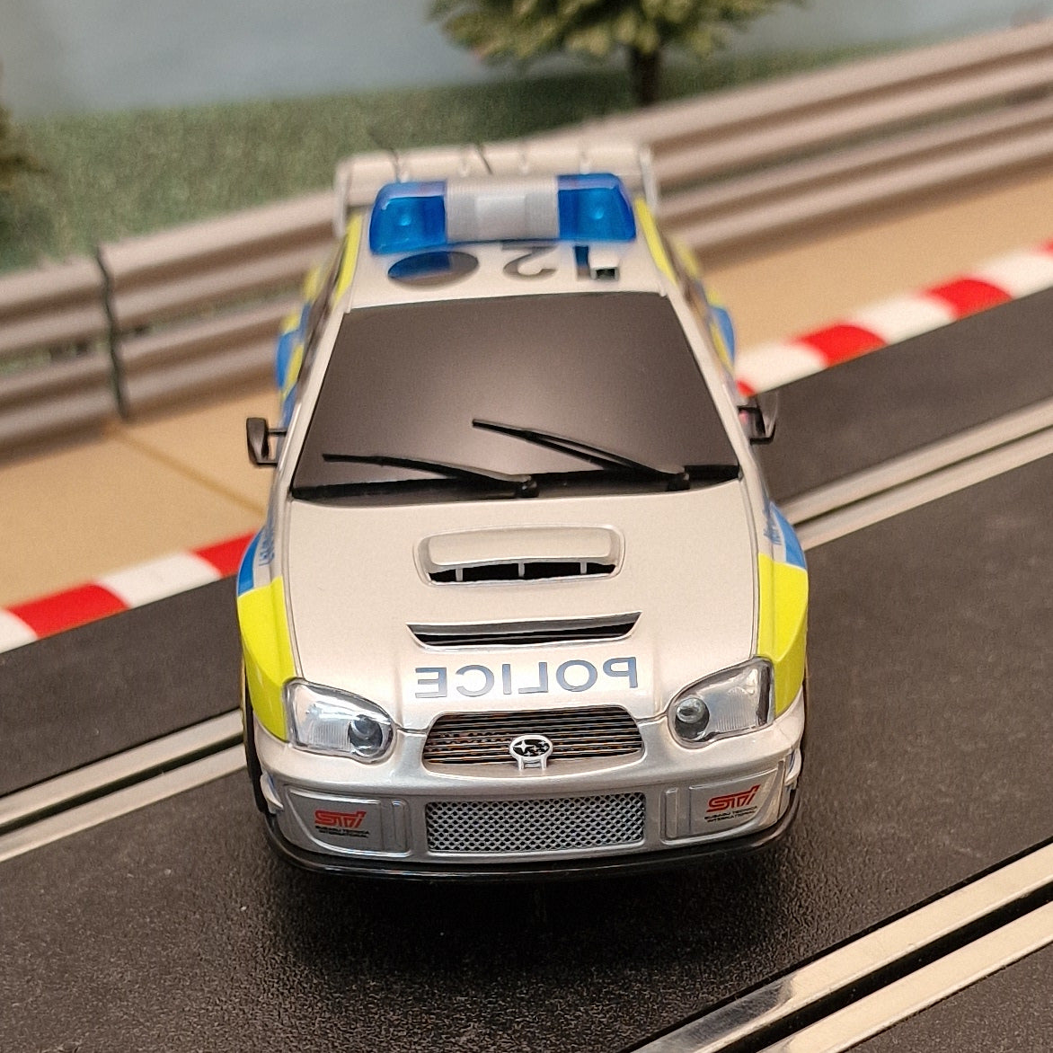 Scalextric C3068 Subaru Impreza Police Car *LIGHTS & SIREN*
