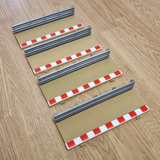 Scalextric C8223 Half Straight Borders 175mm & Barriers 'BA' x 4