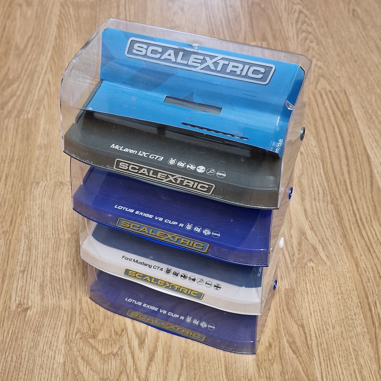 Scalextric Crystal Display Cases - Job Lot Bundle - Round Top x 4