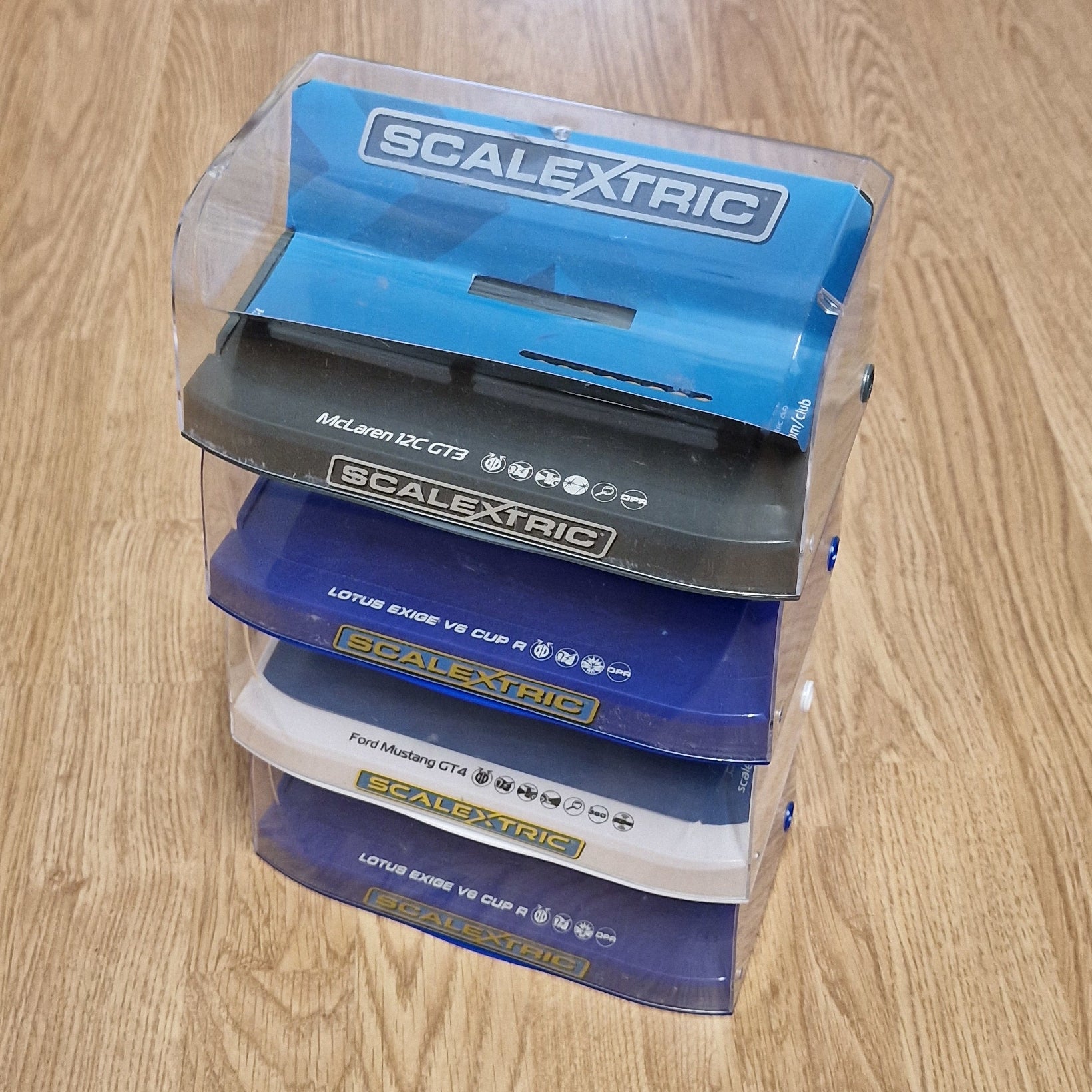 Scalextric Crystal Display Cases - Job Lot Bundle - Round Top x 4