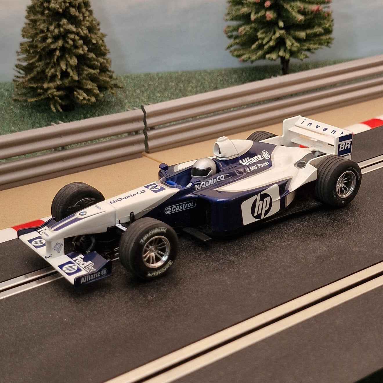 Scalextric Williams F1 BMW FW23 HP Invent #3 #Z