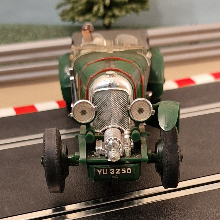 Scalextric C305 4.5 Litre Bentley - Green #5