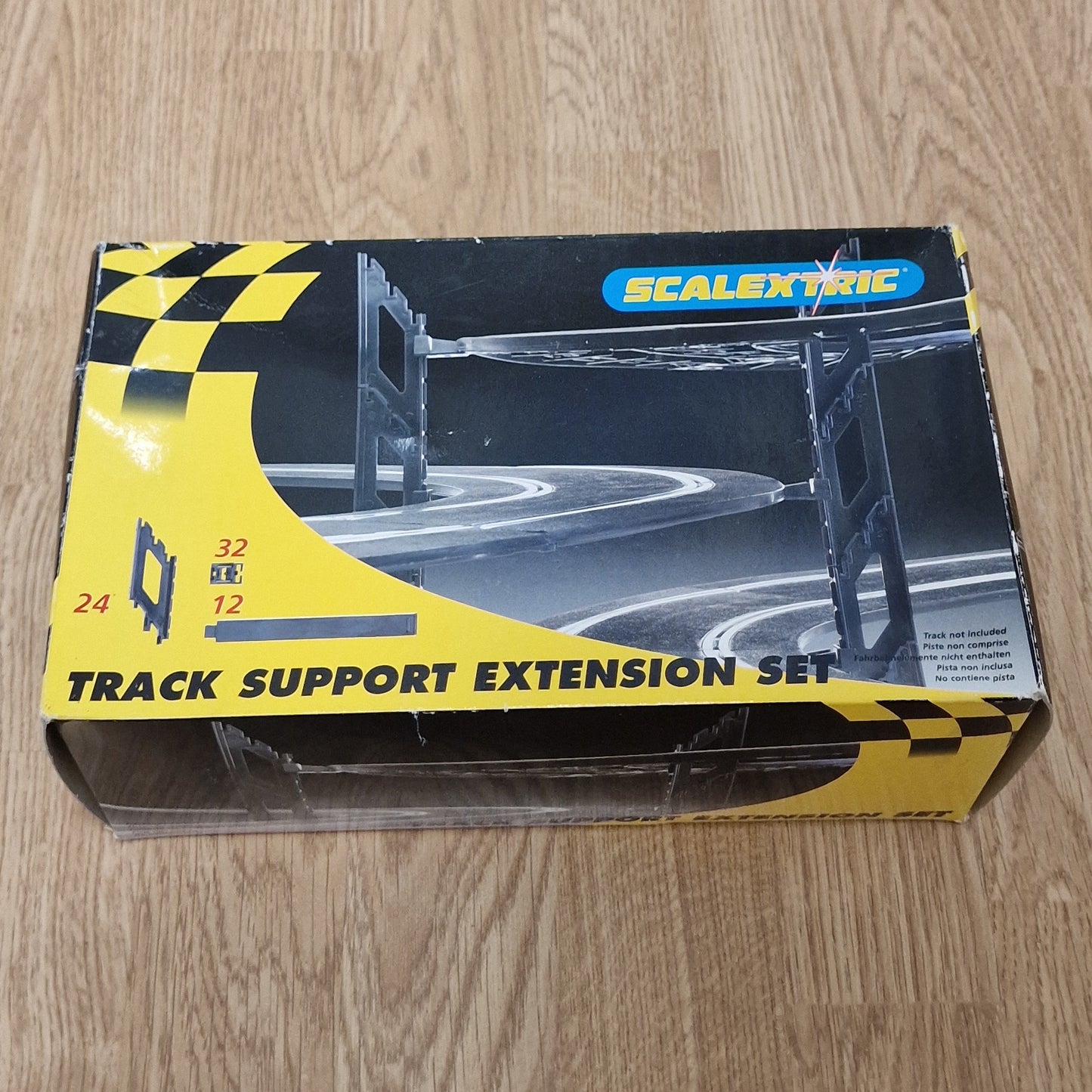 Scalextric C133 Track Support Extension Set Of Piers With Box