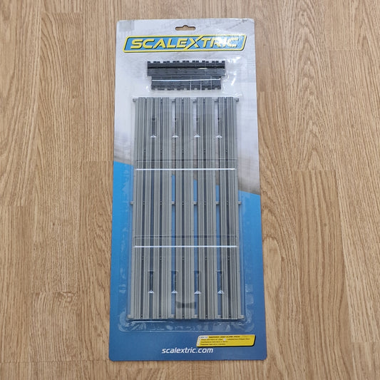 Scalextric C8212 Barrier And Clips Pack NEW