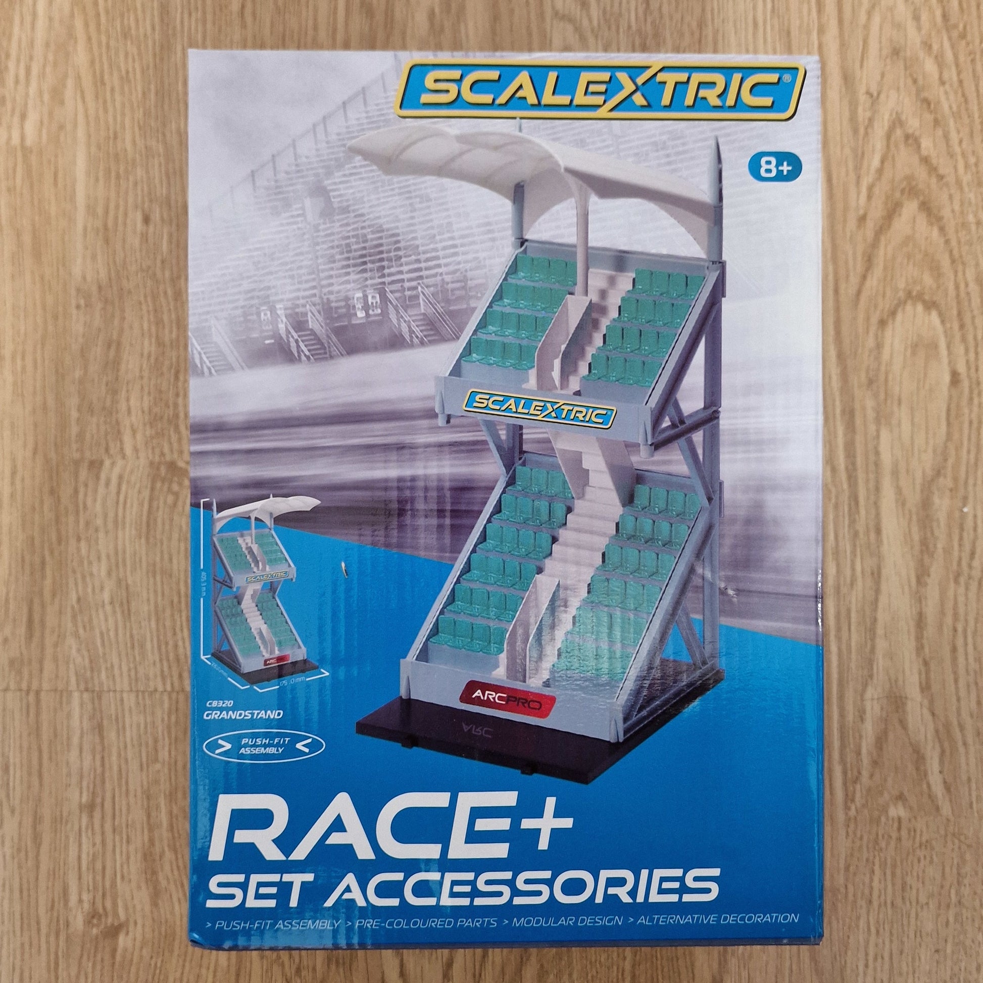 Scalextric C8320 Grandstand BNIB