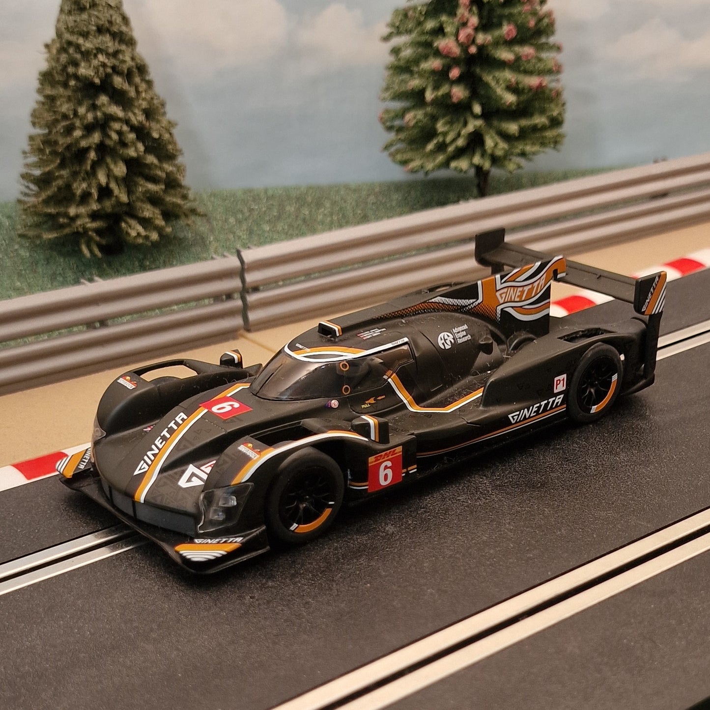 Scalextric C4264 Ginetta G60-LT-P1 - Silverstone 4 Hours 2019 *LIGHTS*