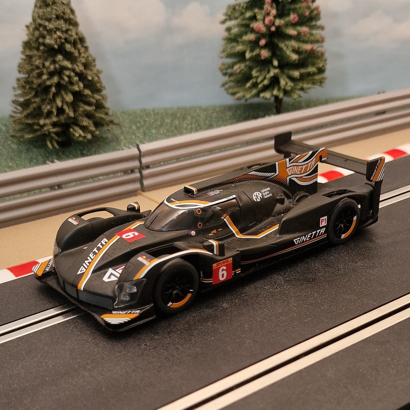 Scalextric C4264 Ginetta G60-LT-P1 - Silverstone 4 Hours 2019 *LIGHTS*