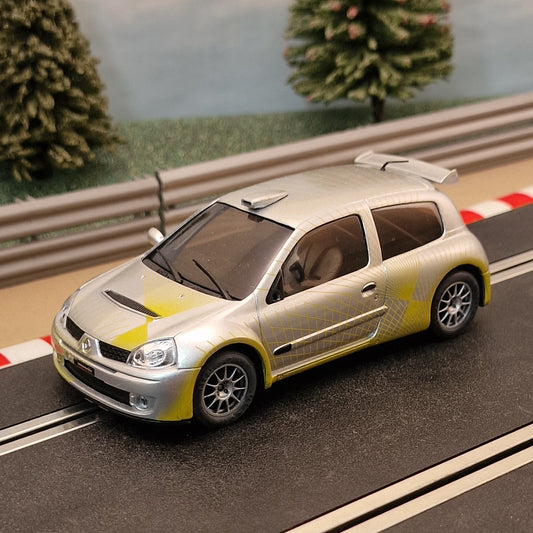 NINCO 50297 Renault Clio Super 1600 Showcar Slot Car