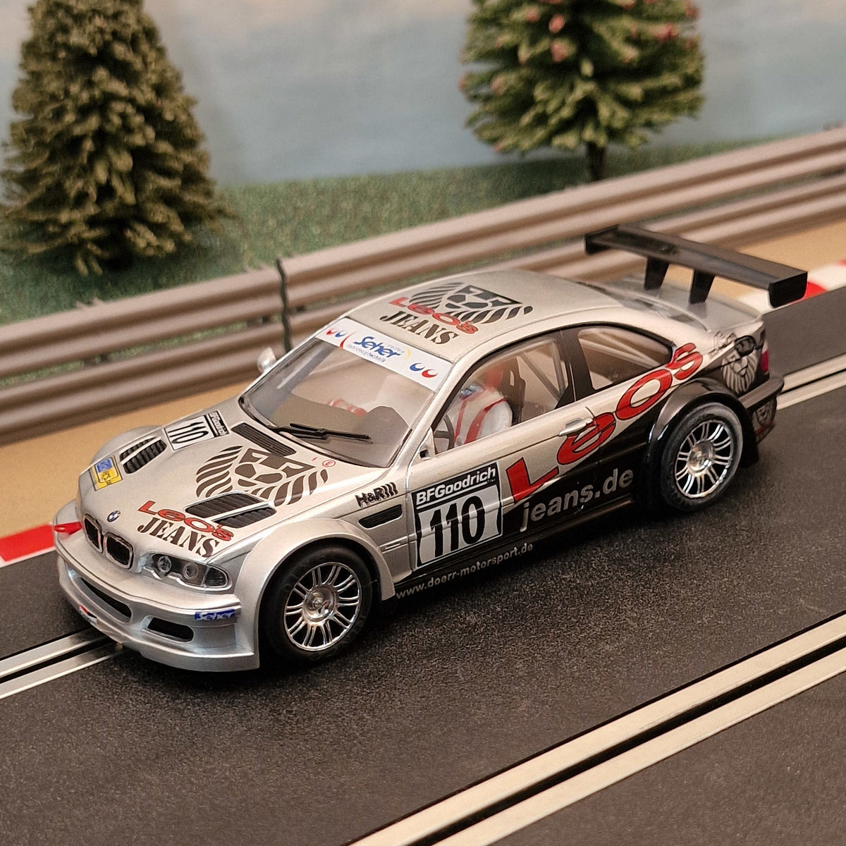 NINCO 50288 BMW M3 GTR "Leo's" #110 Slot Car