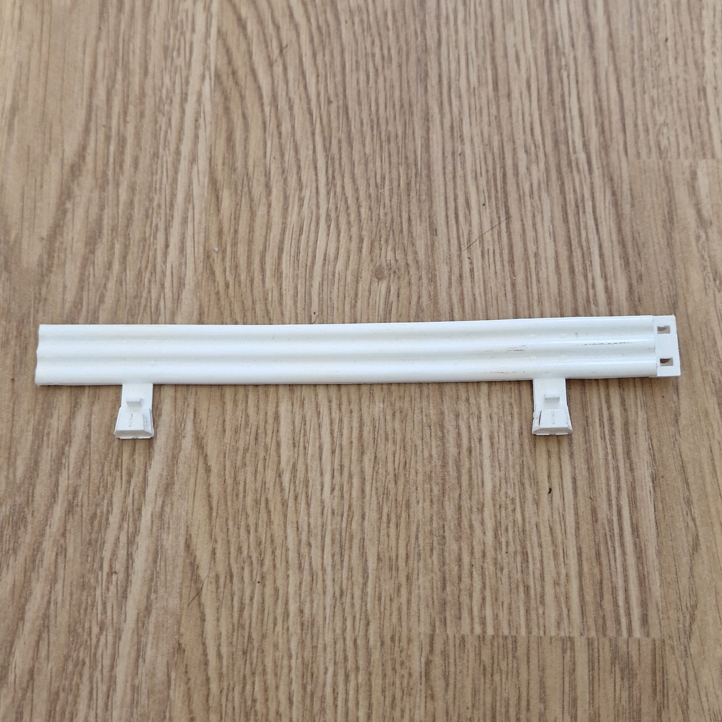 Scalextric C274 Armco Fence Track Barrier - White