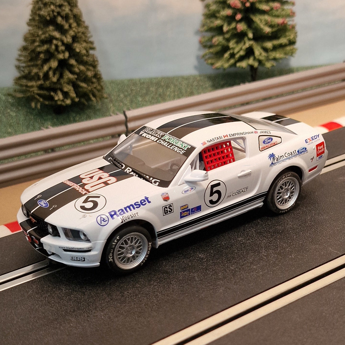 Scalextric C2774 Ford Mustang FR 500C #5